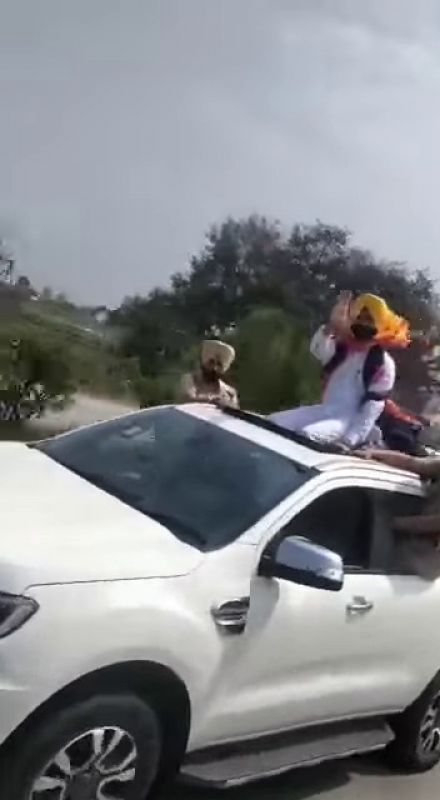 Dangerous stunt by Transport Minister Punjab Dangerous stunt by Transport Minister Punjab