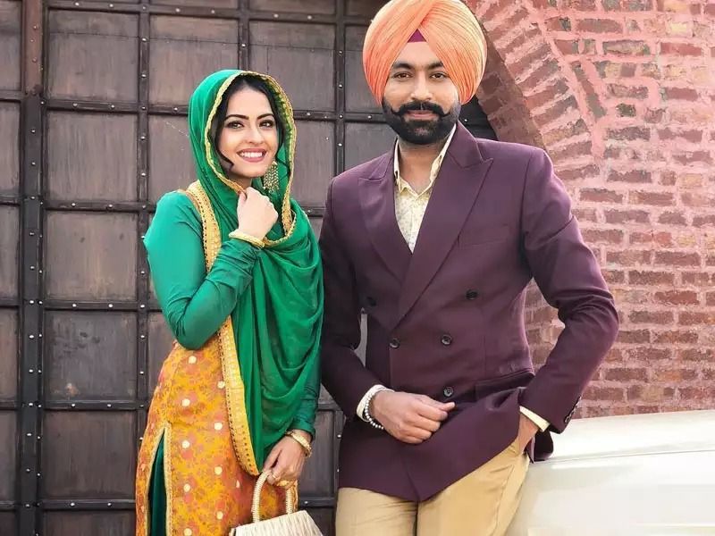 Tarsem Jassar and Simi Chahal