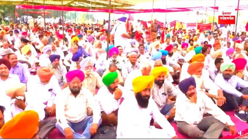 Employees and pensioners