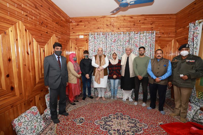 J-K: Home Minister Amit Shah meets family members of slain Inspector Parvaiz Ahmad J-K: Home Minister Amit Shah meets family members of slain Inspector Parvaiz Ahmad