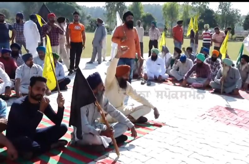 Farmers Protest in Chandigarh University 
