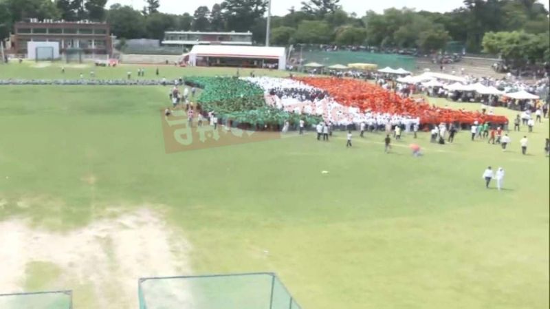 Guinness World Record for the largest human image at Chandigarh