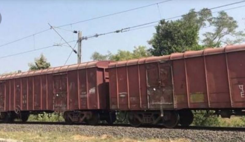 MAL TRAIN MAL TRAIN