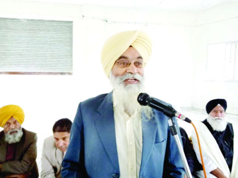 Leaders while addressing the meeting of Ucha Dar Babe Nanak Da