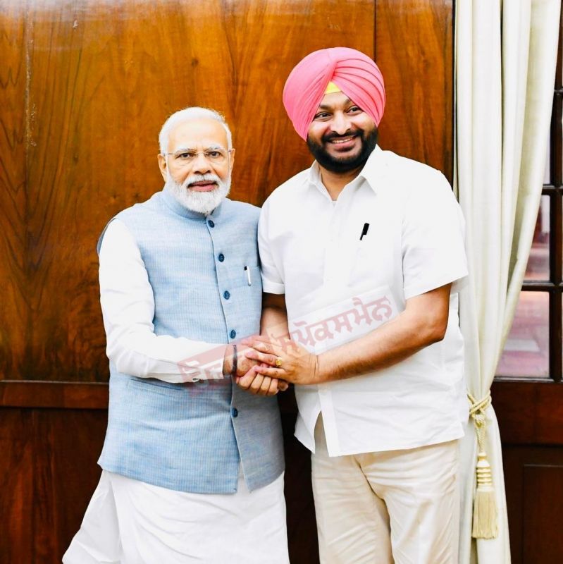 MP Ravneet Bittu met PM Modi