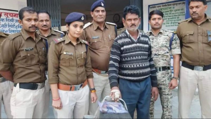 Woman cop honey-traps, arrests wanted criminal Woman cop honey-traps, arrests wanted criminal