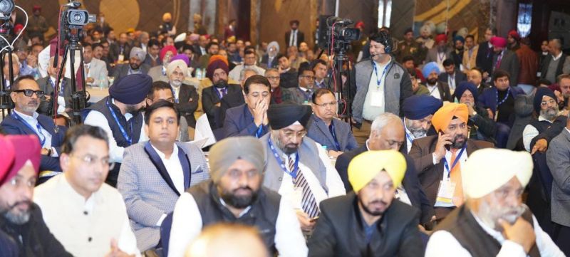 Punjab CM Interacting with industrialists 