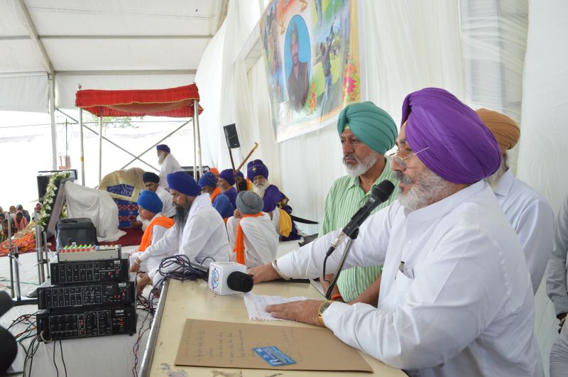 CABINET MINISTER CHETAN SINGH JAURAMAJRA PAYS TRIBUTES TO MARTYR PARDEEP SINGH