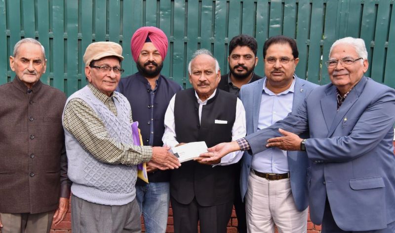 Punjab Irrigation Retd. Engineers Association donated Rs.7.51 lakh