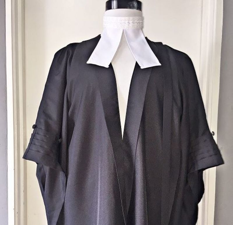 attire for judges
