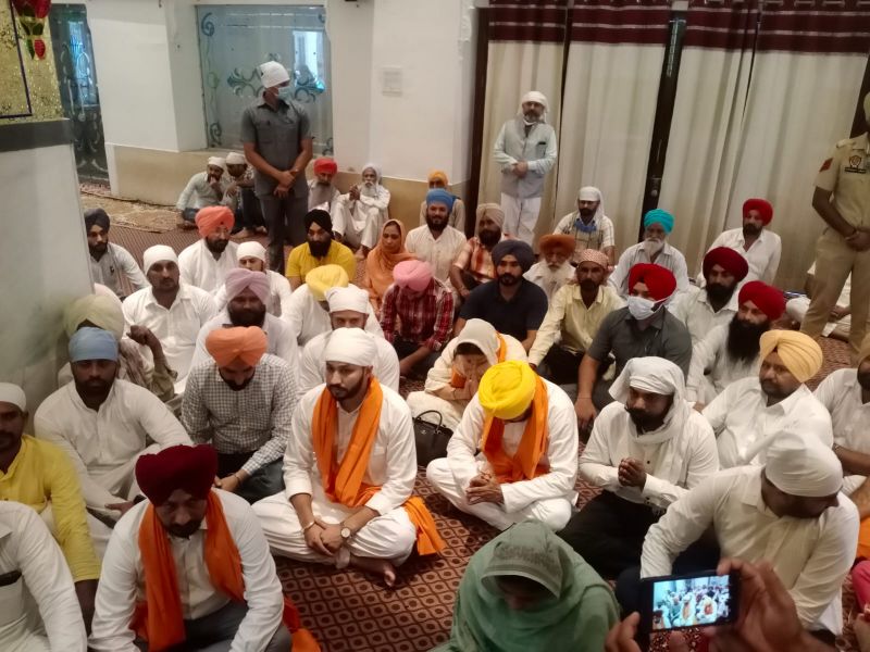 Charanjit Singh Channi visits Gurudwara Sahib