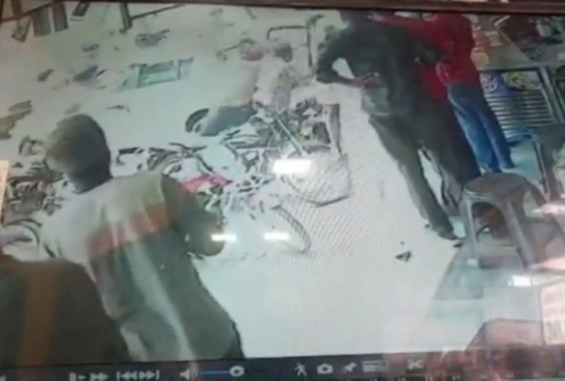  college boys clashed over the presidency of the college