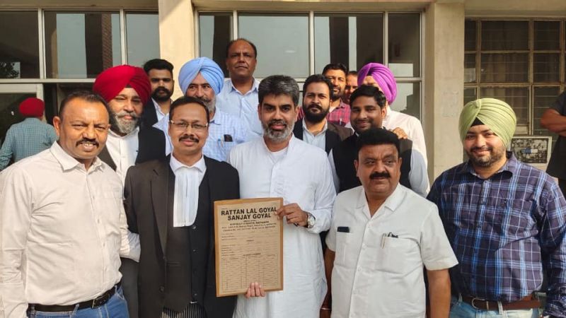 Jaijeet Johal files defamation suit against Kejriwal in Bathinda Jaijeet Johal files defamation suit against Kejriwal in Bathinda