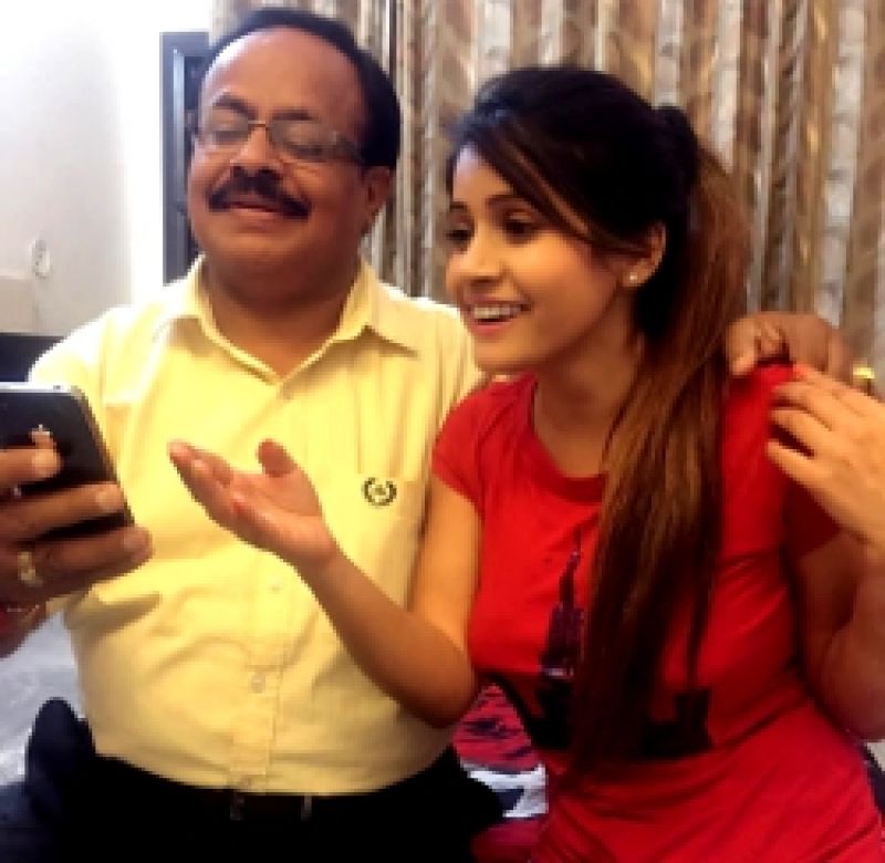Miss Pooja's father expired Miss Pooja's father expired