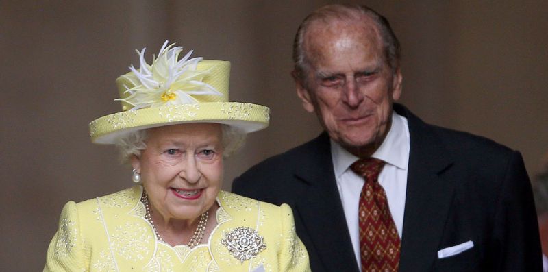 queen elizabeth with husband