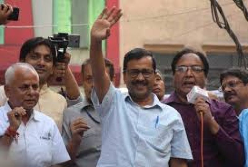 20 disqualified AAP MLAs relief high court