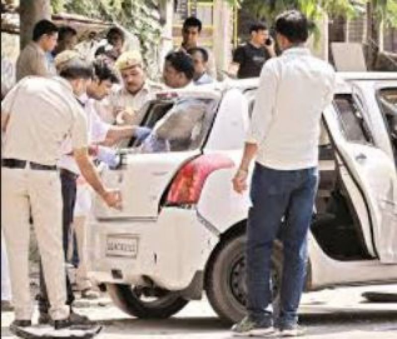 encounter-in-delhi-3-criminals-shot