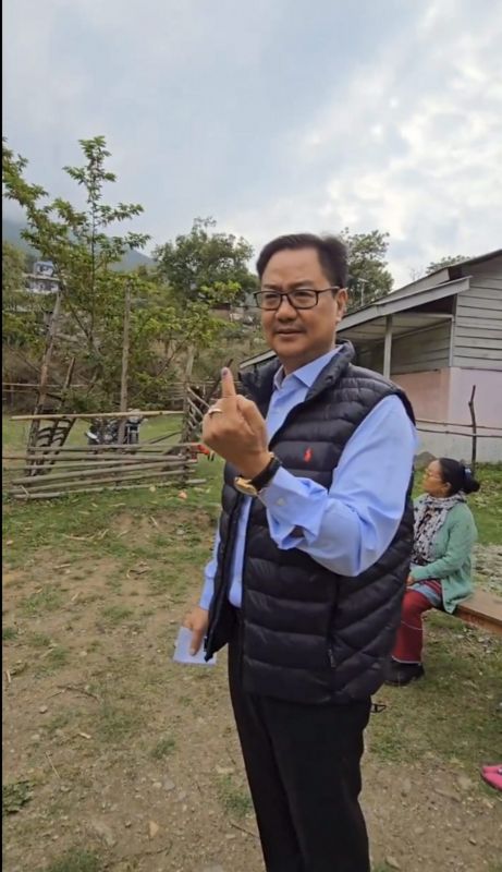 Kiren Rijiju votes Kiren Rijiju votes
