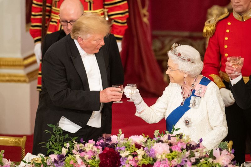 donald trump touches queen elizabeth britain