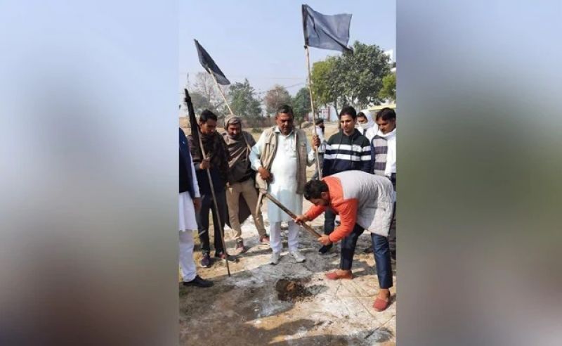 Agriculture Law: Farmers' dug helipad of deputy CM Dushyant Chautala