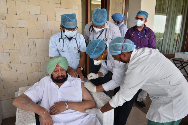 Capt amarinder Singh gets his 2nd COVID 19 vaccine shot