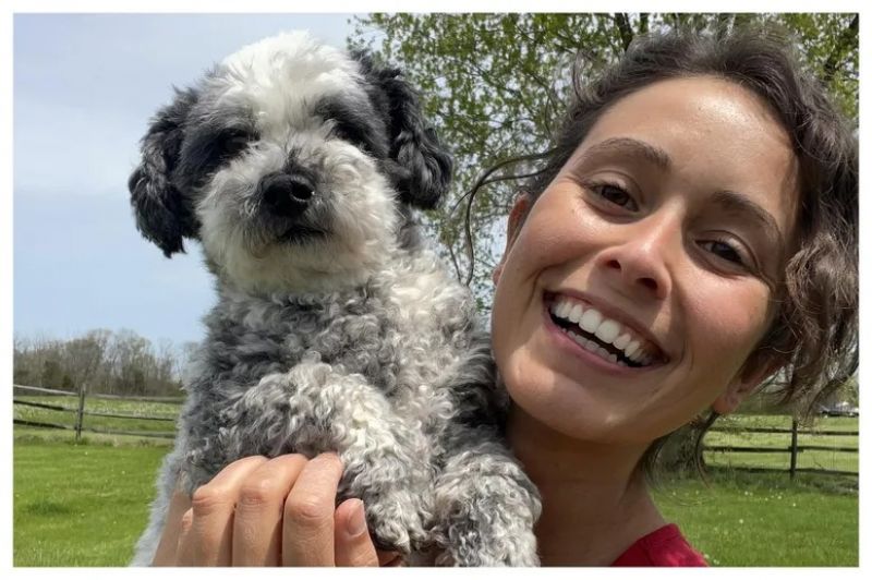 Lawyer quits job to become pet psychic and speak to animals