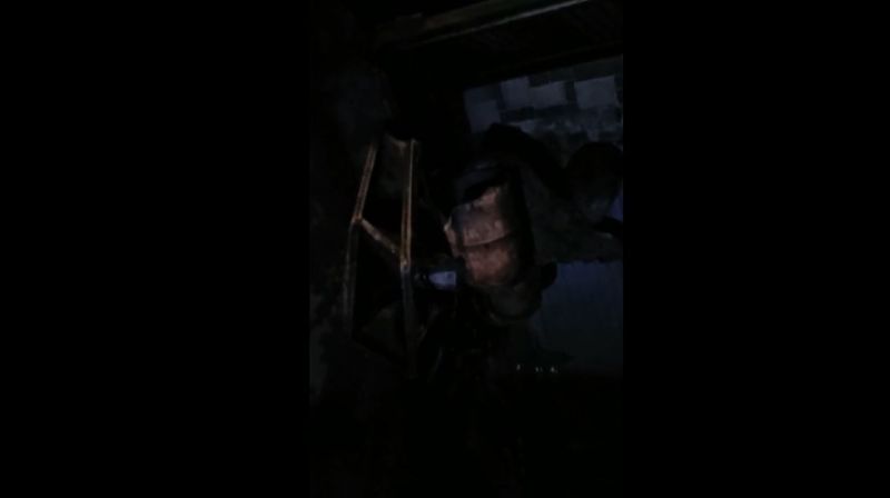 (Cylinder exploded in the house) 