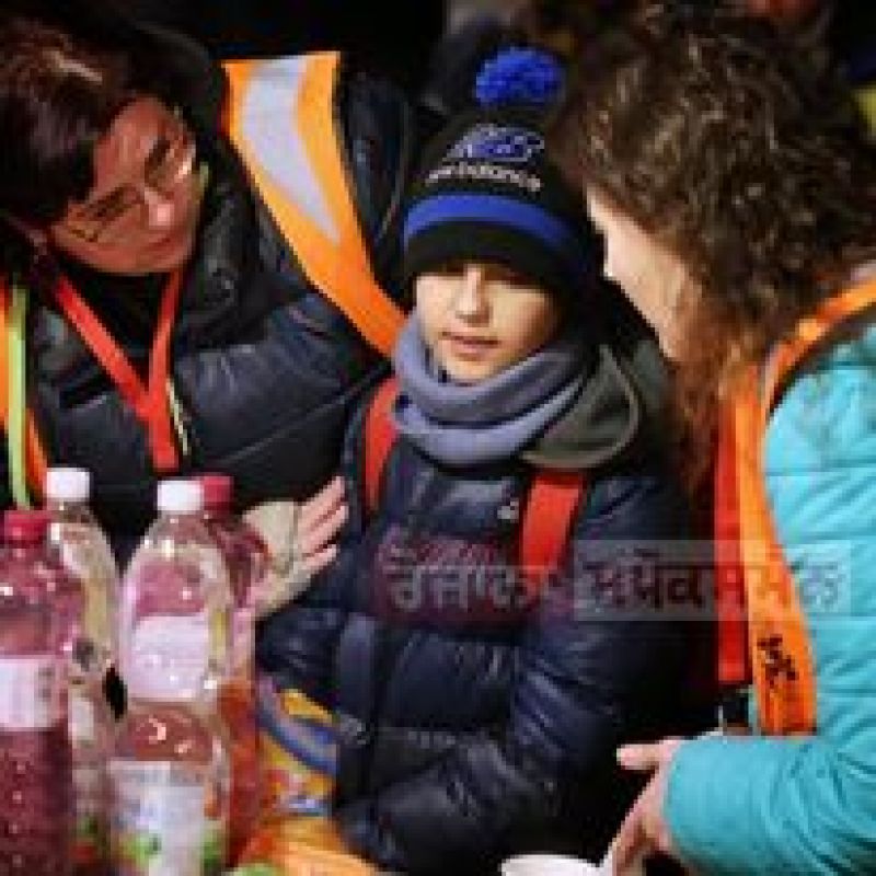 An 11-year-old boy crossed the Ukraine border alone, setting an example of bravery