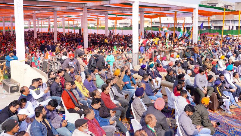 CM Vows to maintain peace and amity in state at all costs