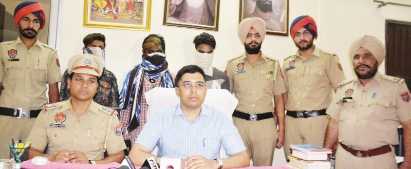 Mohali cops bust gang of vehicle thieves, arrest 5