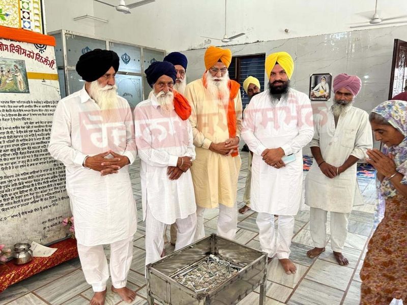 Gold and silver coins found during construction of Gurdwara Sahib
