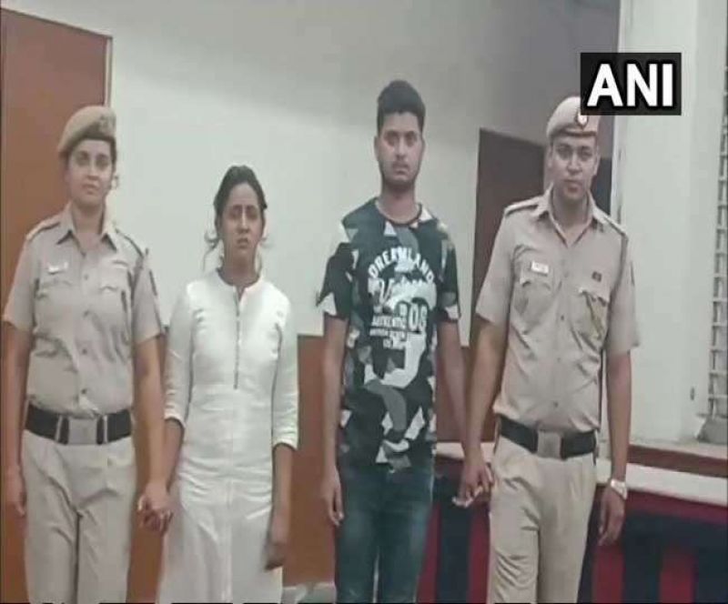 Two held duping over 100 people in Delhi