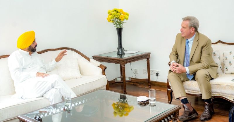 Australian High Commissioner Barry O'Farrell meets with CM Bhagwant Mann