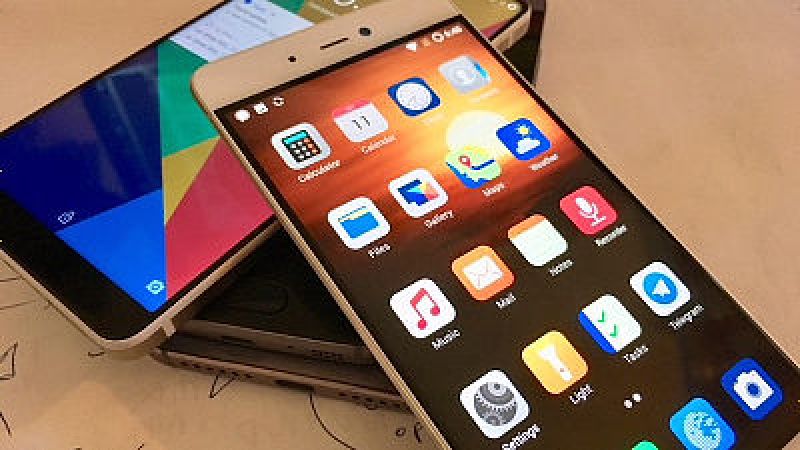 More Than 1,000 Android Apps Steal Your Data Without Permission More Than 1,000 Android Apps Steal Your Data Without Permission