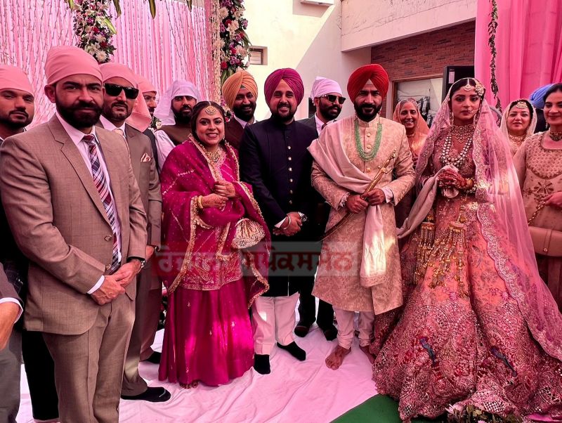 Meet Hayer Wedding Pics Meet Hayer Wedding Pics