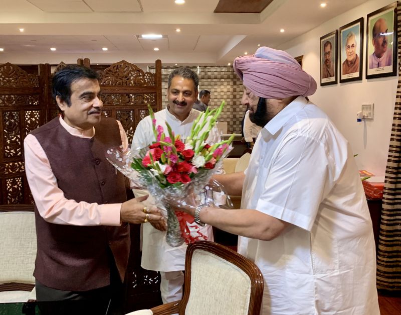 Captain Amarinder Singh meets Nitin Gadkari