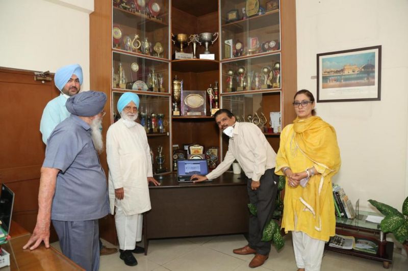 Sri Guru Gobind Singh College Chandigarh Prospectus Released