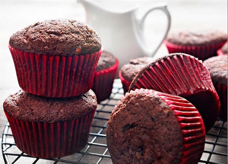 chocolate prune banana muffin