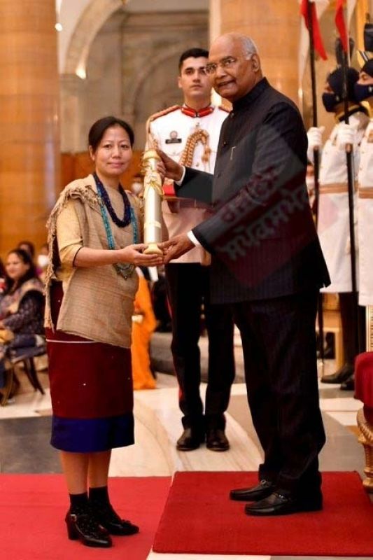 President Kovind Presents 29 Women With Nari Shakti Award on Women's Day President Kovind Presents 29 Women With Nari Shakti Award on Women's Day