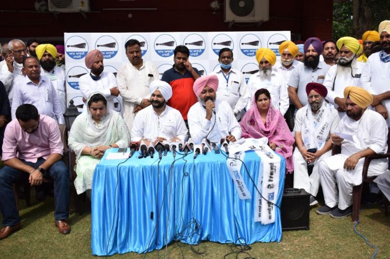  Manpreet Badal's ally Jagroop Singh Gill joins AAP