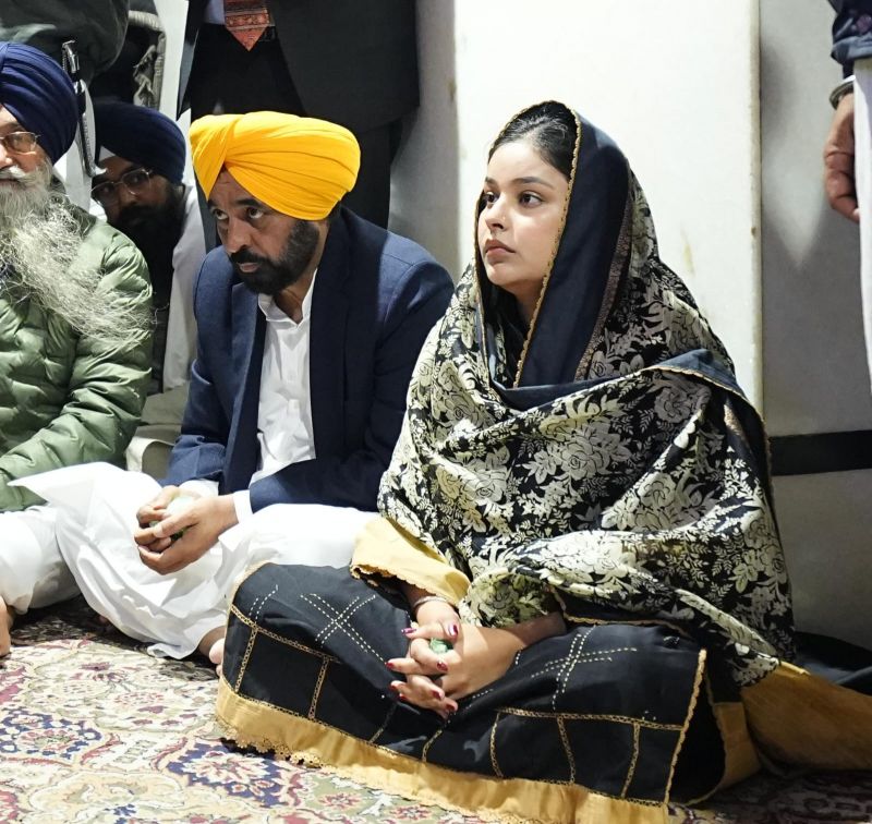 CM Bhagwant Mann paid obeisance at Sri Fatehgarh Sahib