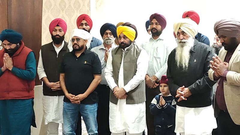 Bhagwant Maan paid obeisance at Gurdwara Sahib