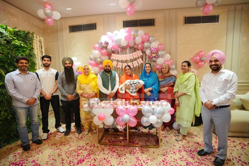 CM Bhagwant Mann Daughter: