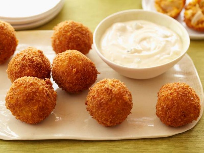 Spicy corn ball