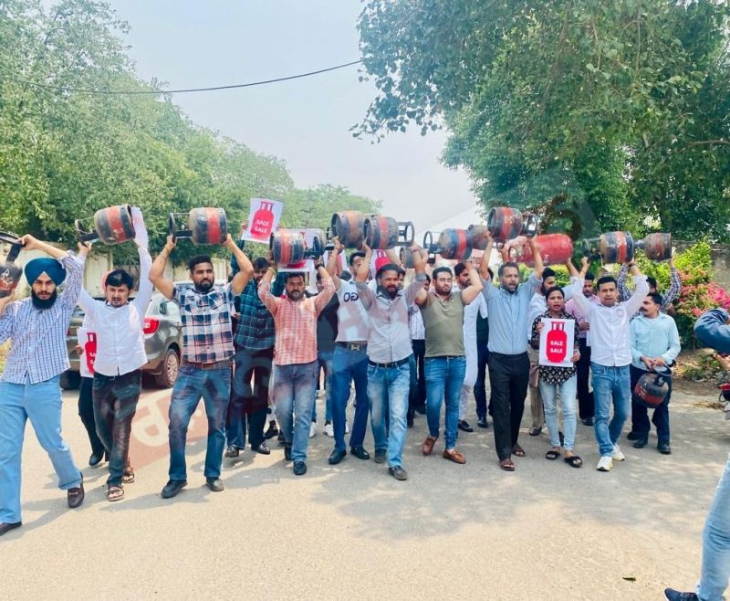 Youth Congress protest against the LPG Price Hike 