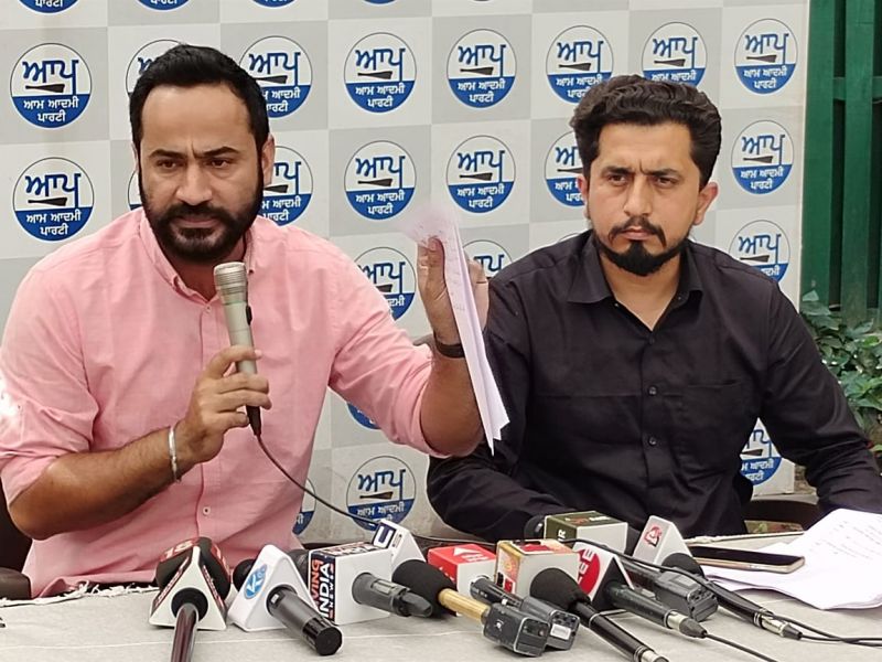 AAP will place Captain's thanksgiving boards in Punjab