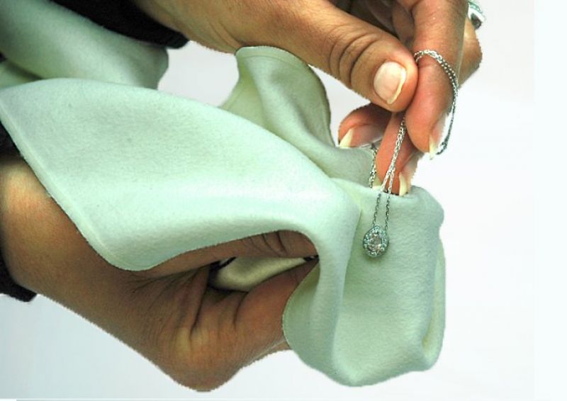 Cleaning Jewelry Tips
