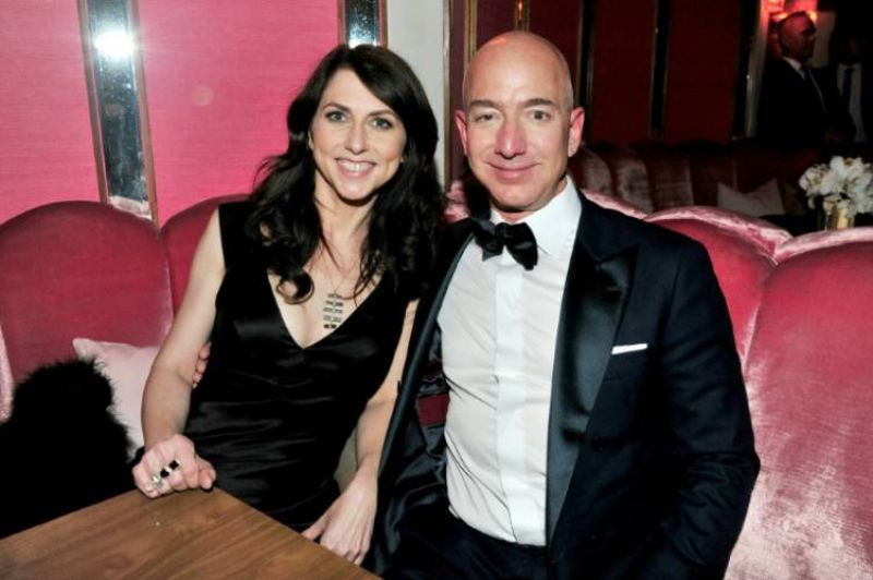 Amazon founder Jeff Bezos with wife