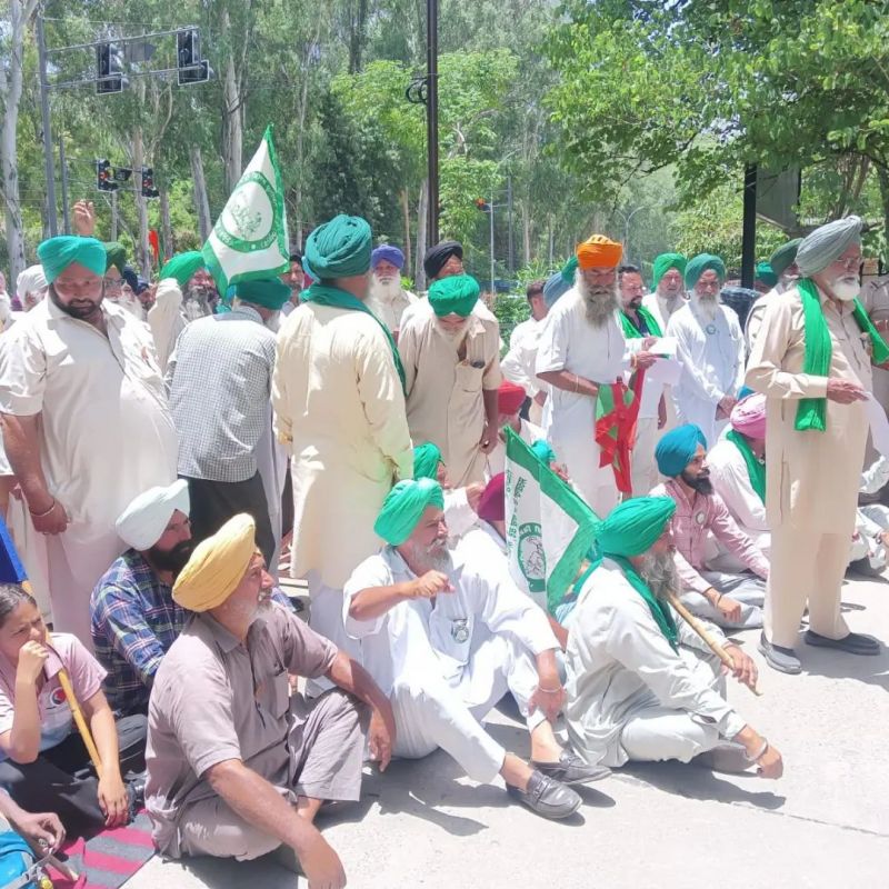 Farmers Protest against agnipath scheme 