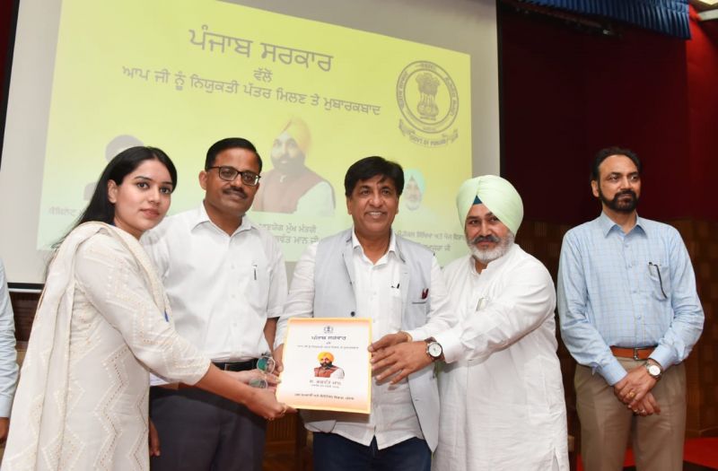 appointment letters to 205 nurses, 20 para-medical technicians and 46 sub-divisional engineers.